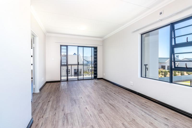 2 Bedroom Property for Sale in Buhrein Western Cape